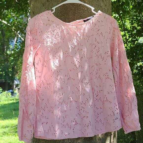 Sanctuary Crochet light pink sweater - Picture 2 of 6